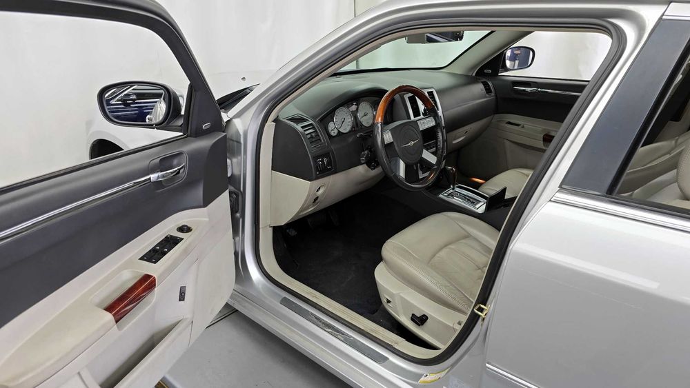 Chrysler 300C 3.5 autogeorge.com