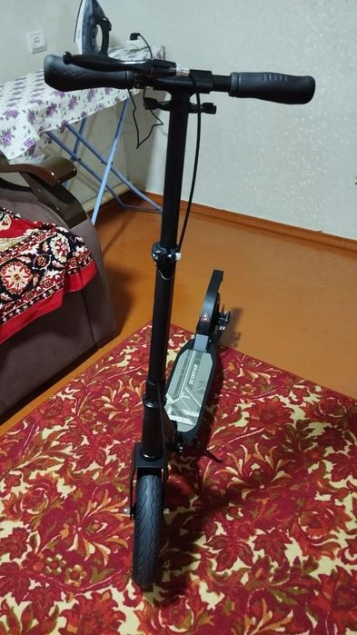 Самокат продам,электр емас.