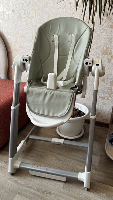 Стульчик для кормления, качеля