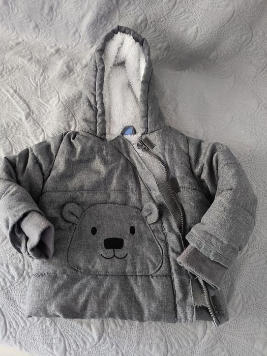 Vând geaca de iarna mărimea 80-86