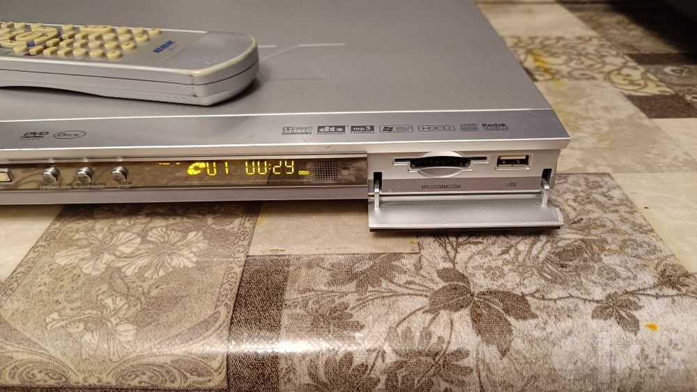 Проигрыватель BBK 527s
