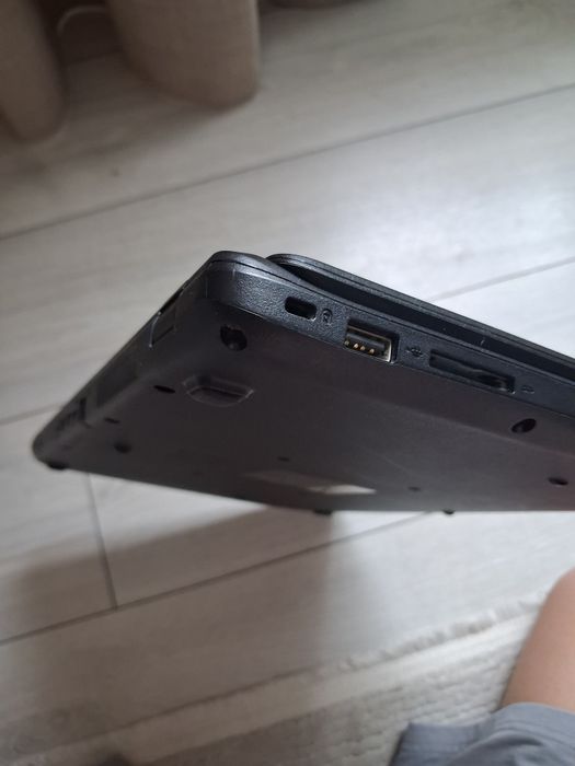 Ноутбук Packard bell