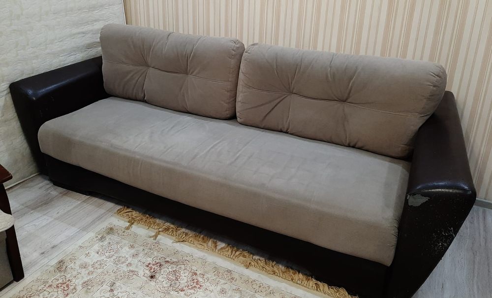 Продам Диван на пружинном блоке и матрас