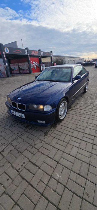 Bmw e 36 coupe an 1994 1.8 is clima trapa jante r 17