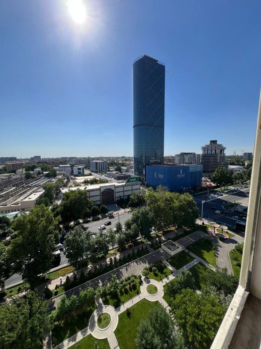 Нотариальная,ул Бабура,Нукус продается