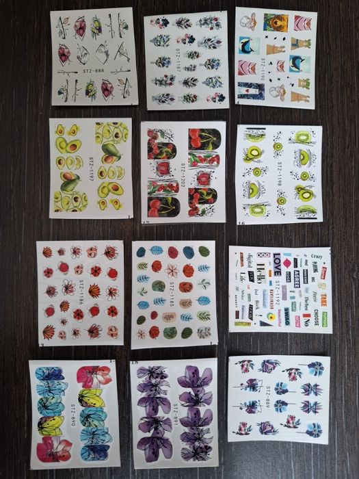 Водни стикери за нокти