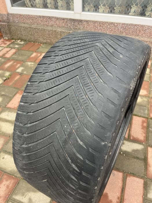 Cauciuc imperial 275/35/19
