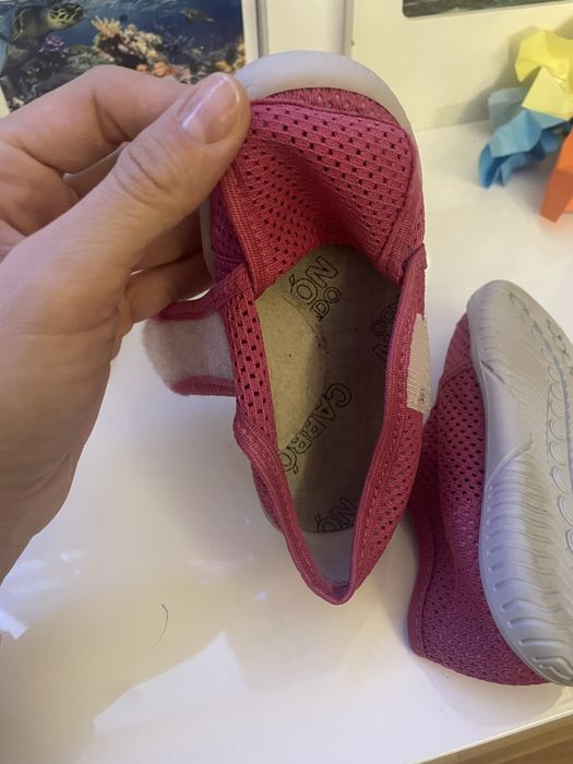 Пантофи Беко