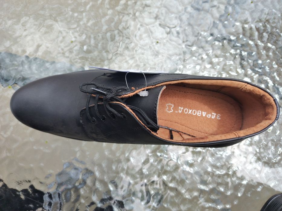 Продавам дамски обувки ,половинки(пролетно-есенни)