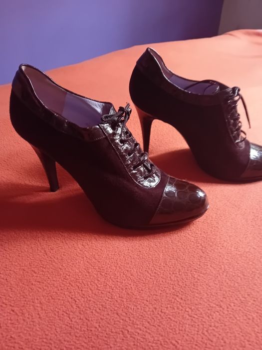 Италиански обувки Pollini