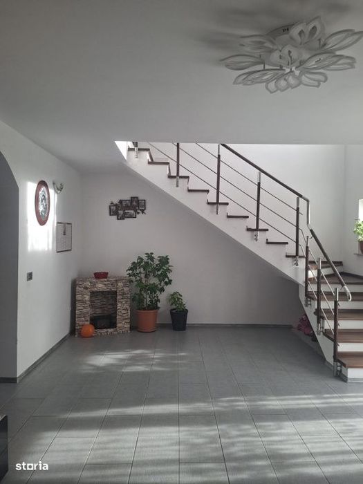 Boldesti  Casa Spatioasa P+E Cu Subsol, 191 Mp Utili,3 Dormitoare,Gara