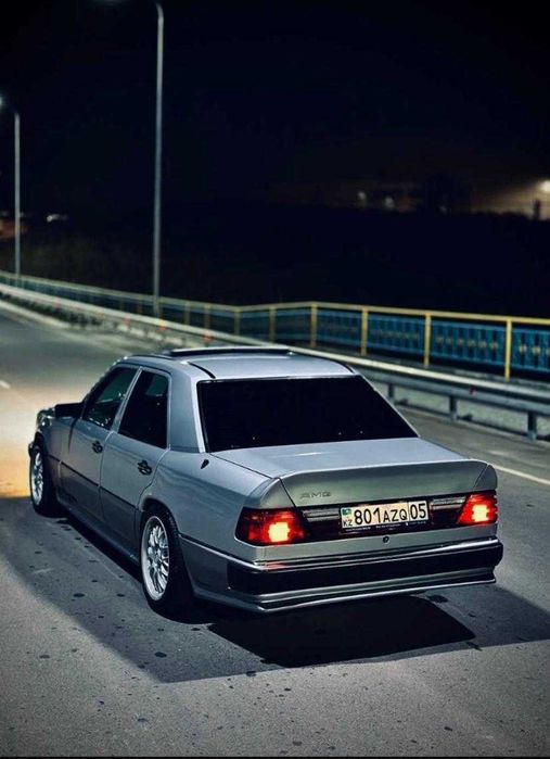 Спойлер на Мерседес W124 Mercedes-Benz