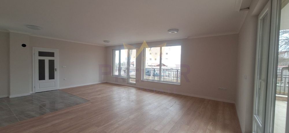 Къща в Варна-м-т Траката площ 150 цена 390000