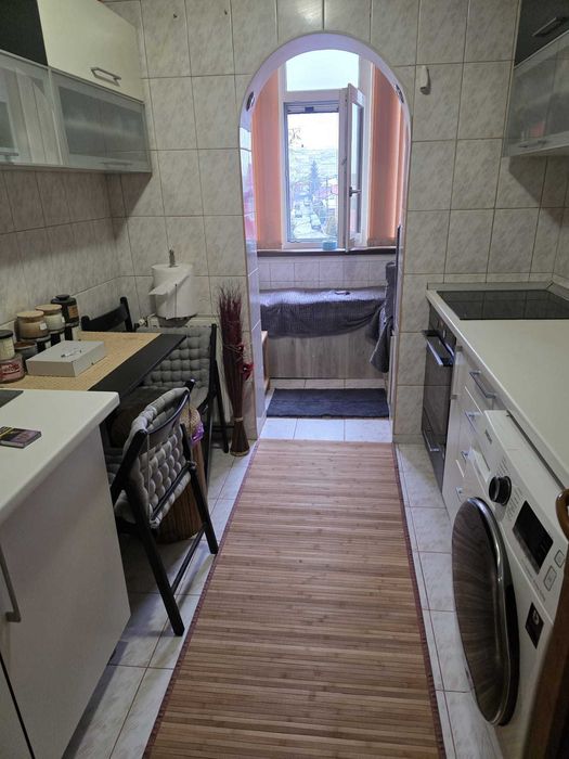 Vanzare apartament 2 camere Campina