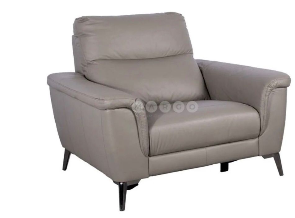 Продавам кожен стол