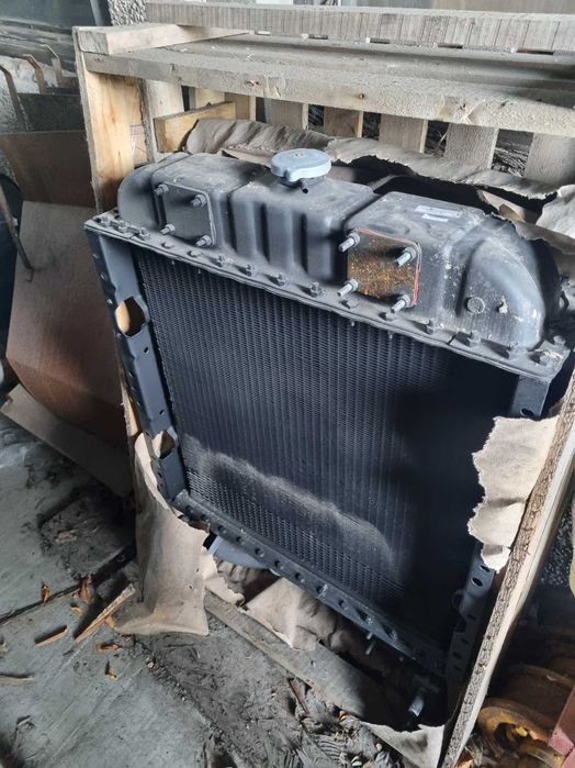 Радиатор ДТ-75, Амкодор