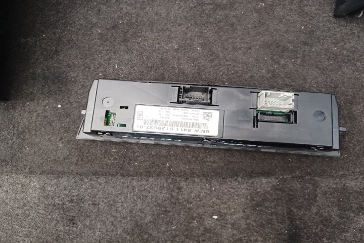 Comanda AC 64119129937-01 9129937 64119129937-01 9129937 BMW Seria 1