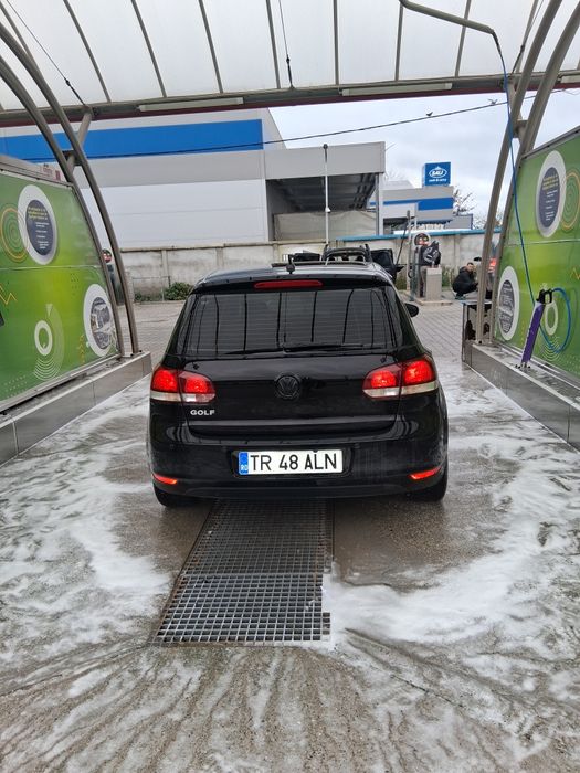 Vand volkswagen golf6  motor  1.4 benzina