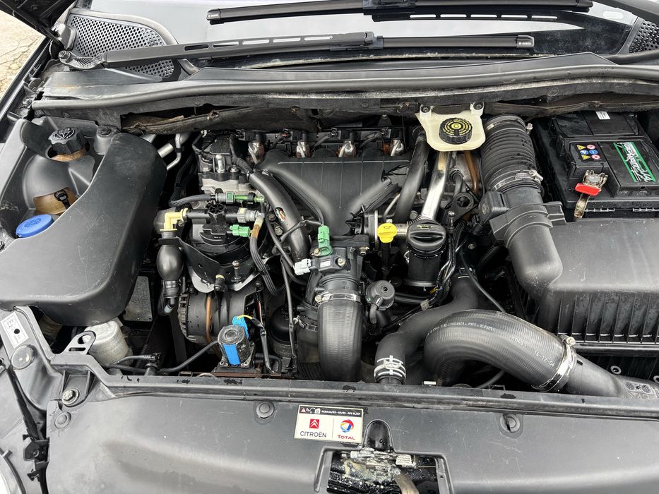 Двигател скоростна кутия турбина дюзи Citroen C4 2.0HDi 136 Кс