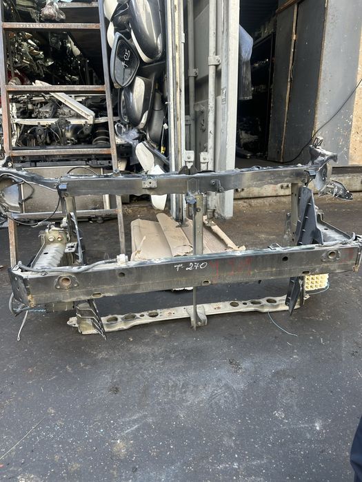 Телевизор на Авенсис Т27