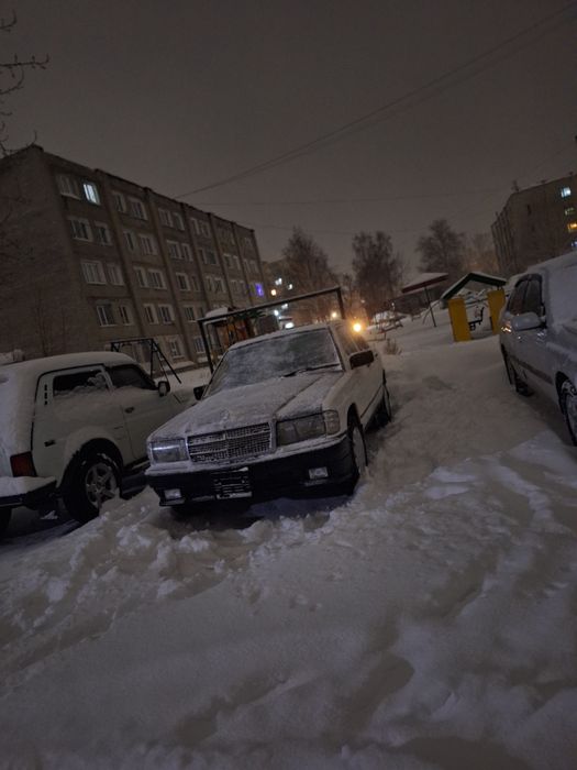 Продам мерседес 190