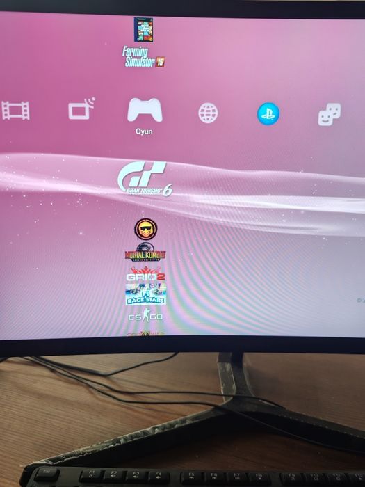 Ps3 slim 320gb...