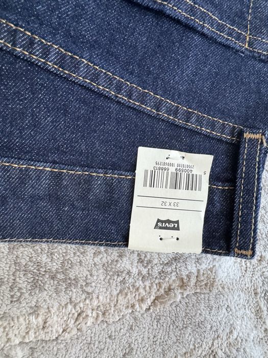 Джинсы levis 502