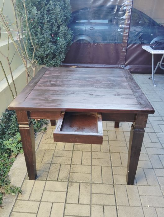 Маса масивно дърво