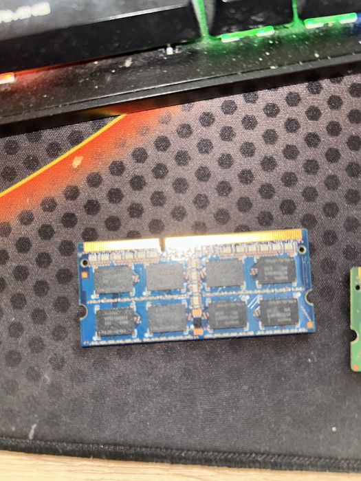 Mt16ktf1g64hz-1g6n1 8gb