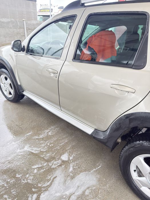 Dacia Duster 1.6 16V benzina-proprietar-2011