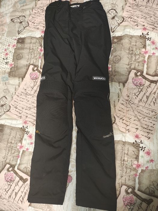Дамски мото панталон vanucci размер 38