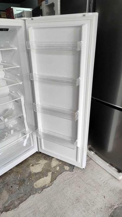 Чисто нов Вертикален Фризер Gorenje 384 л NoFrost Multiflow 360°