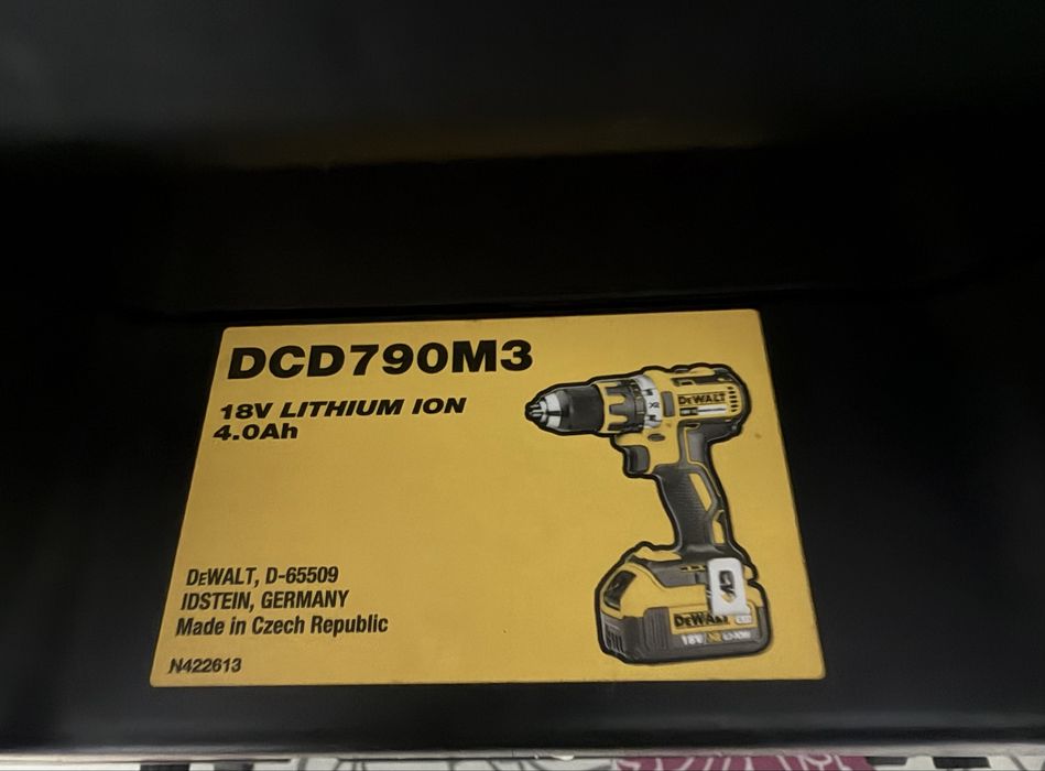 Trusa dewalt noua ! 100% originala !