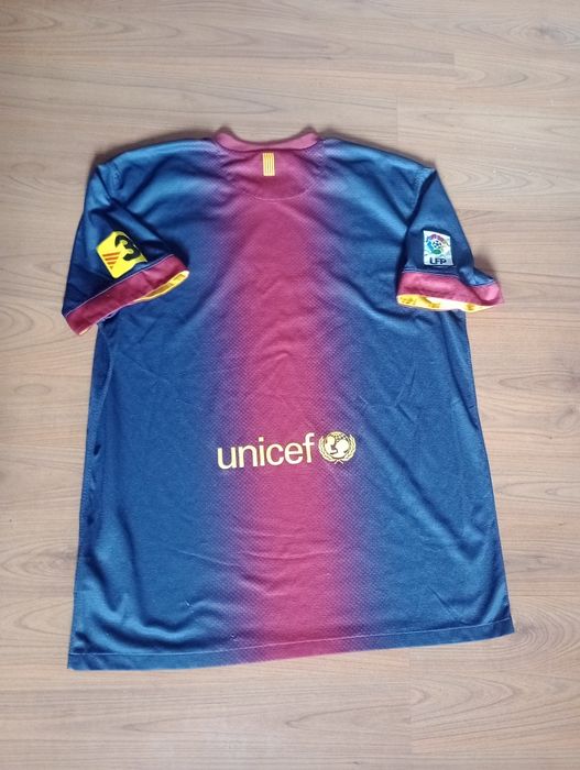 Vând/SchimbTricou  Barcelona 2012  original Nike
