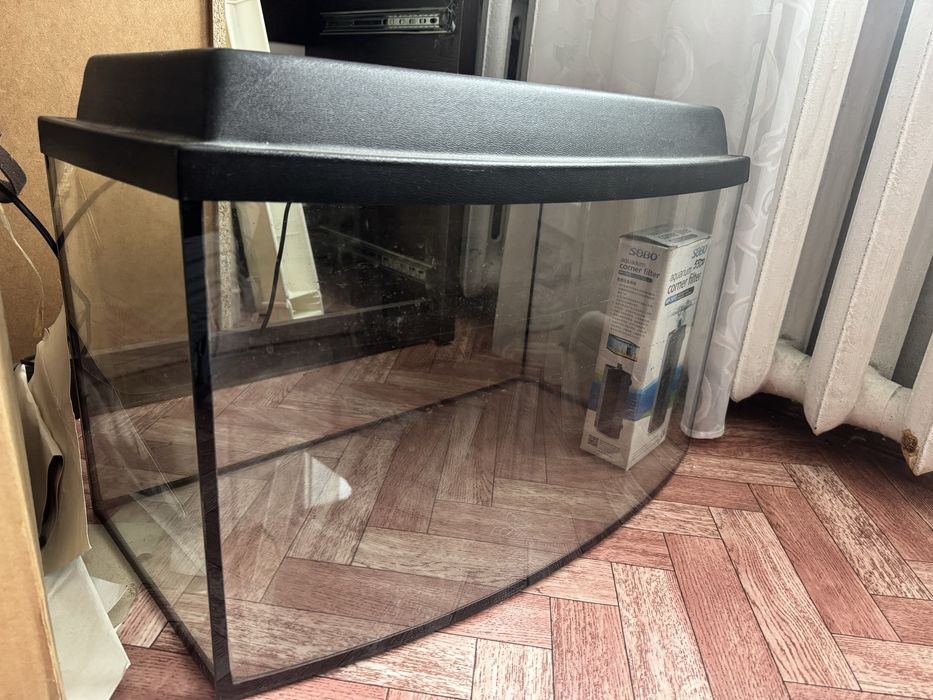 Продается аквариум 60л