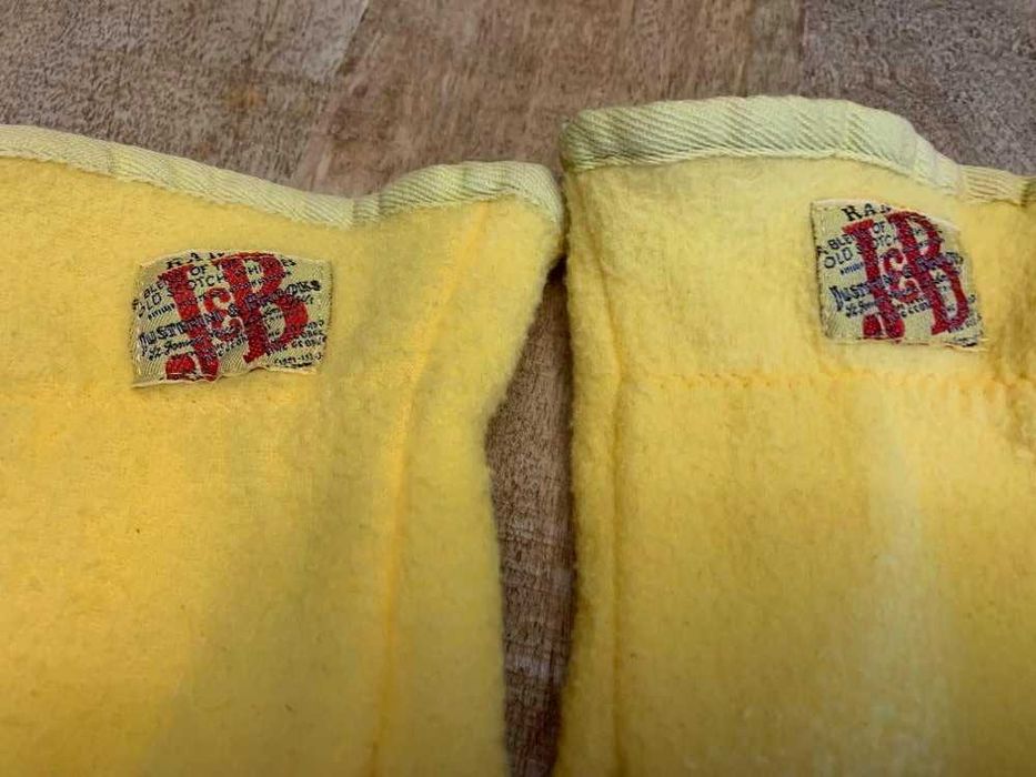 Рекламни ръкавици на уиски J & B за участие в бар конкурси