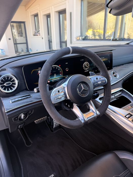 Mercedes benz AMG GT 63s An 2019