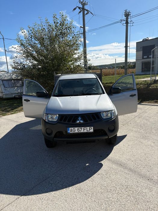 Vând Mitsubishi L200