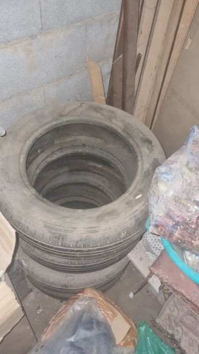 Шины летние продам