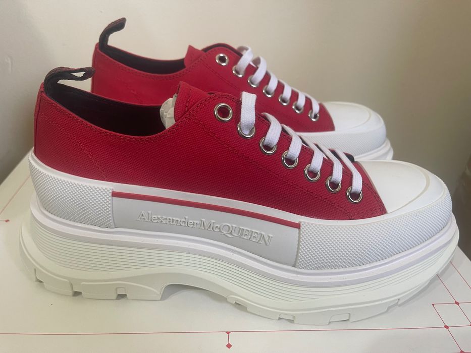 Alexander McQueen tread slick