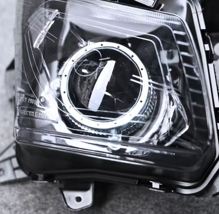 Фар за Yamaha T-max530