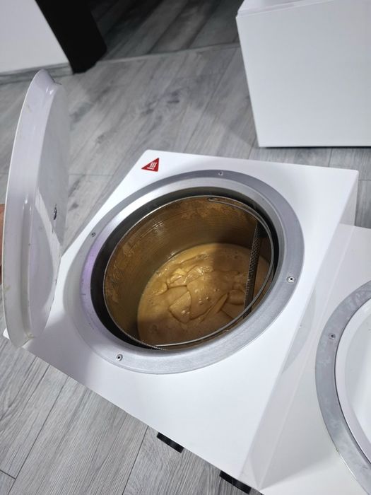 Decantor pentru ceara