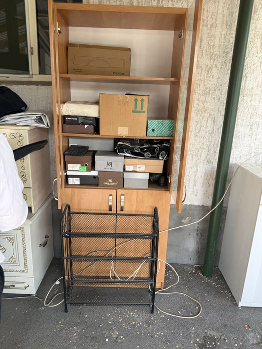 Шкафы, пиналы, сундуки