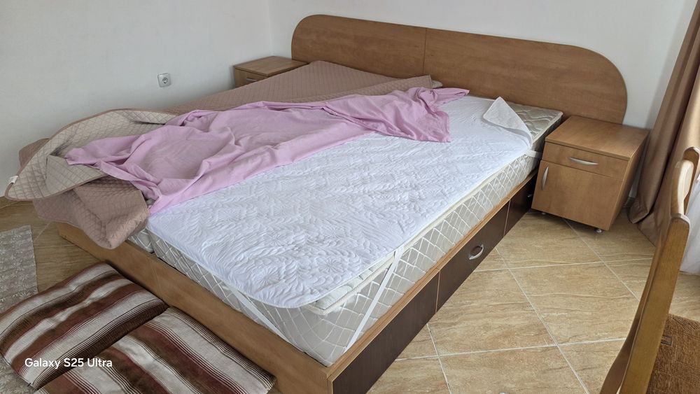 Спалня комплект с матраци