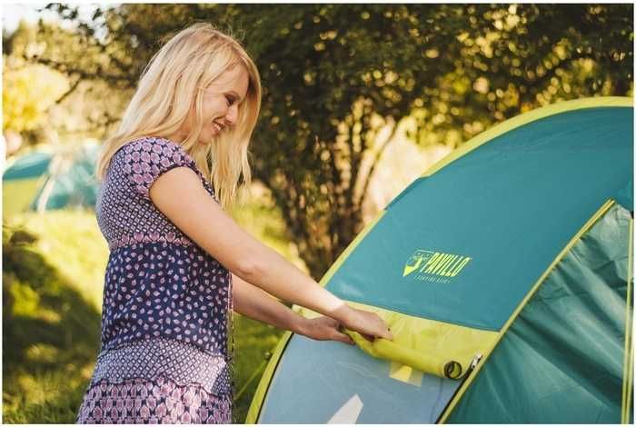 Палатка 4-местная-210х240х100 см. Доставка бесплатно