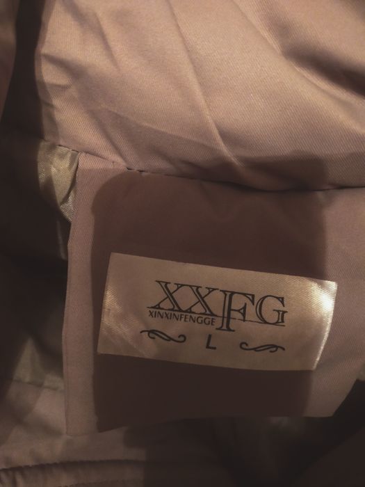 Продам демисезонную куртку 52-54