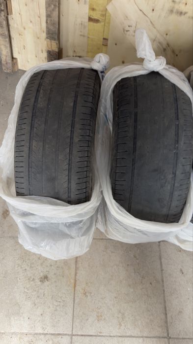 Шины 235/55/18 летние б.у