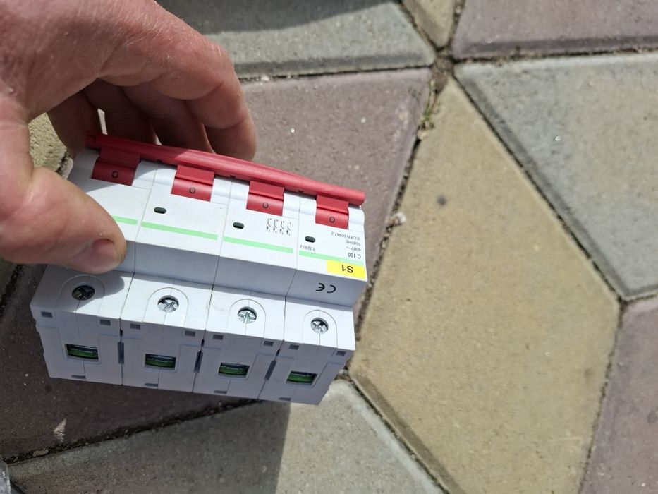 Cablu curent myf 6 și siguranta ex9b125