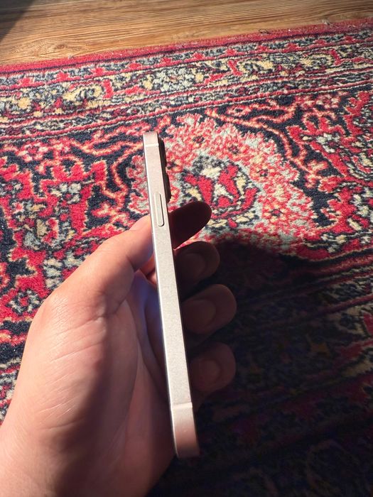 Apple 13 жақсы жағдайда