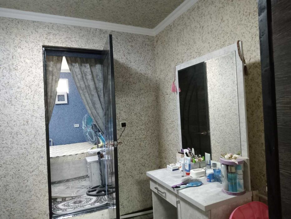 Yu  Дом 3 комнаты, земля 2,5 сотки, Янгихаёт Бинокор, 3км от Ярмарки